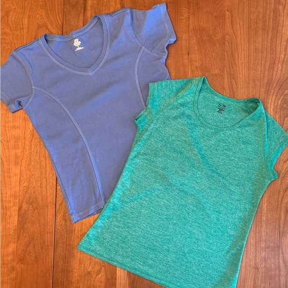 Champion Tops - Women’s Small Athletic T Shirt Bundle